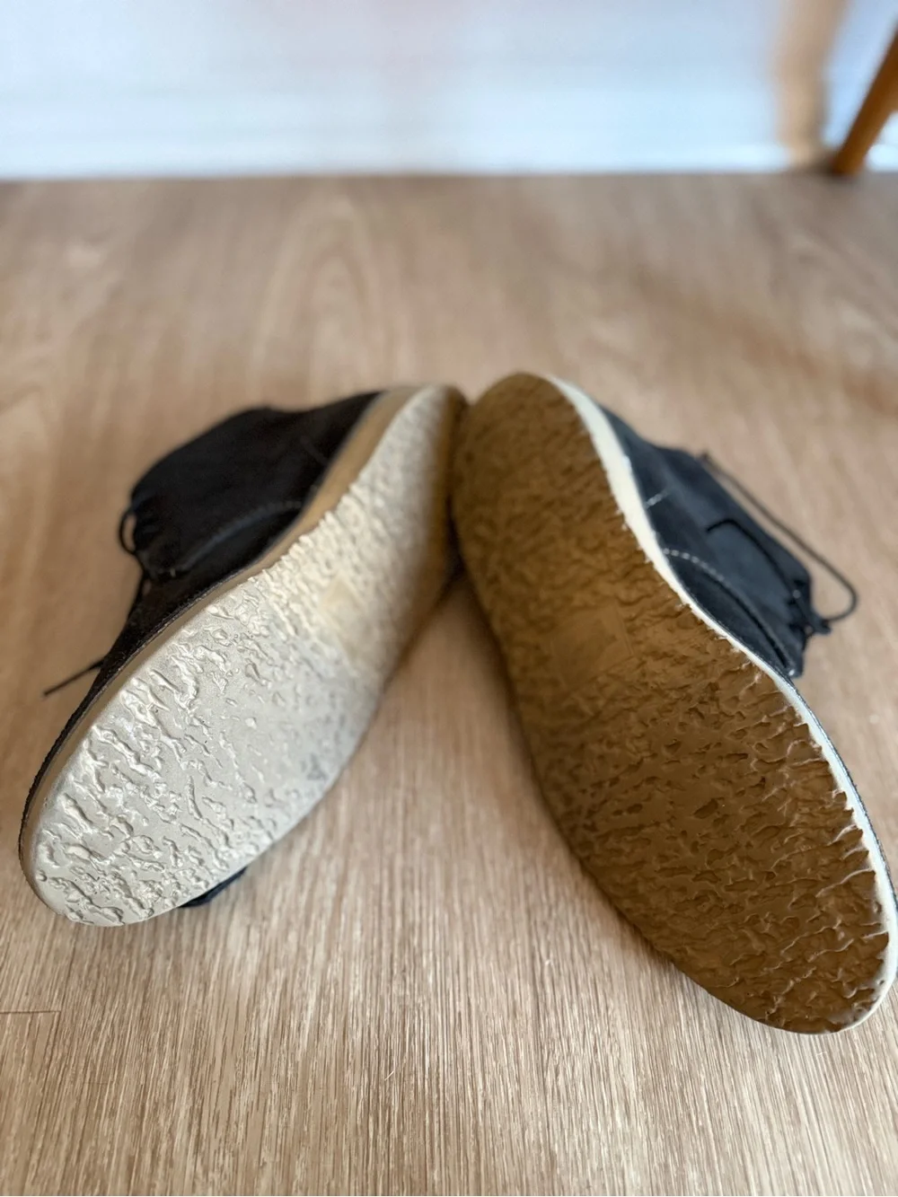 Red Wing Weekender Black Suede Chukka
